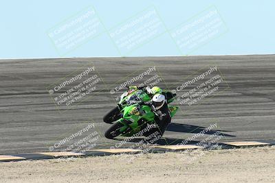 media/Jan-15-2026-Racers Edge (Thu) [[dfebeb70ab]]/3-B Group/Session 2 (Bowl Exit)/